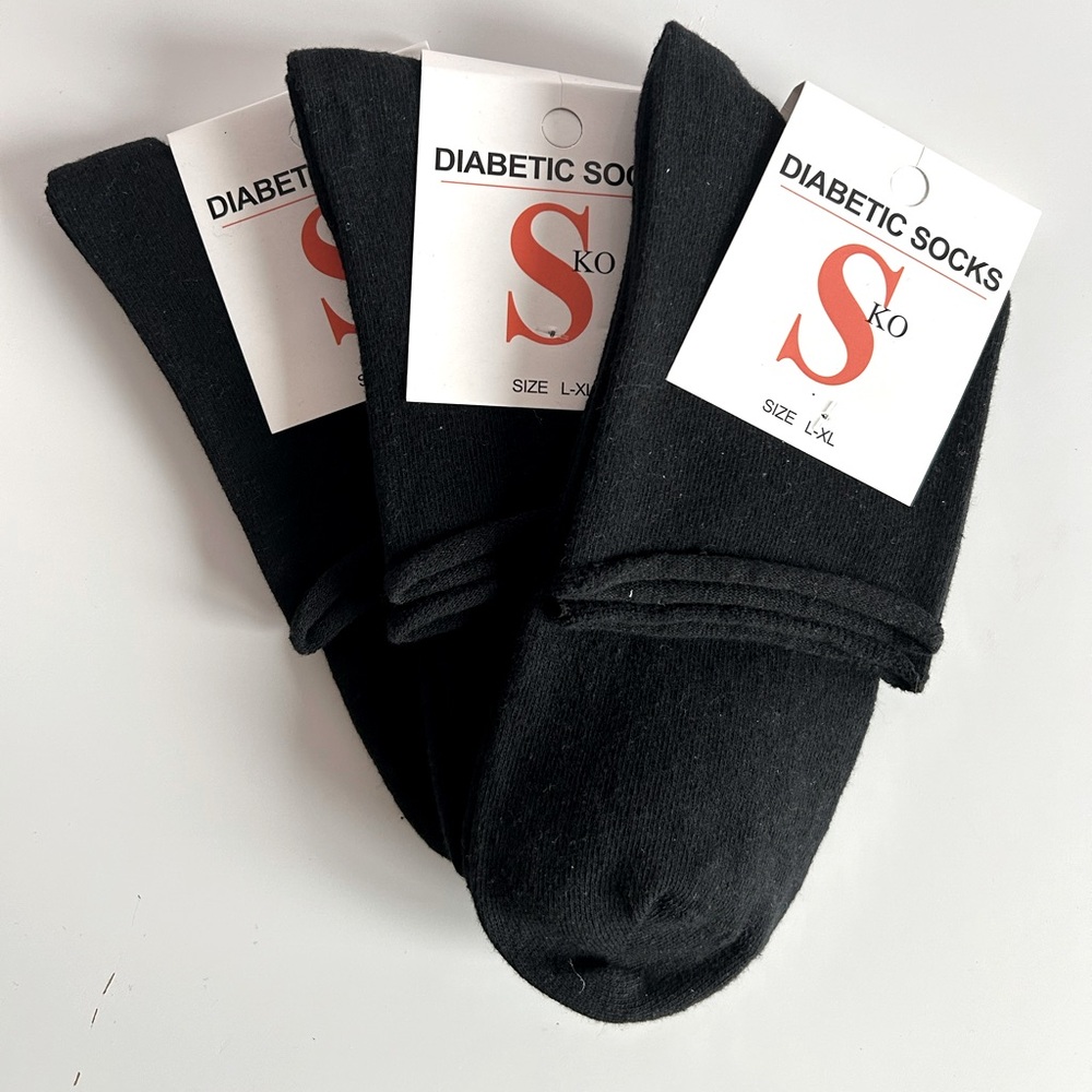Diabetic unisex cotton socks 3 pack.